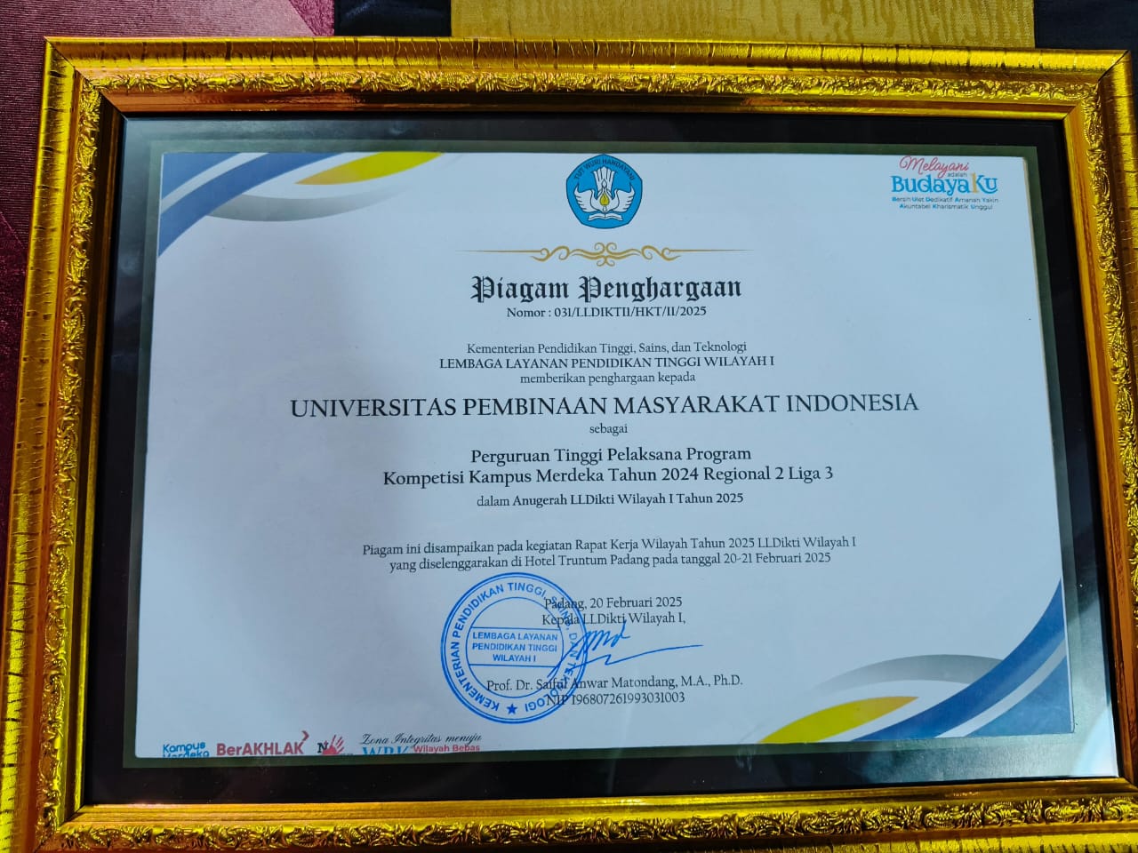 UPMI Medan meraih penghargaan sebagai Perguruan Tinggi Pelaksana Program Kompetisi Kampus Merdeka Tahun 2024